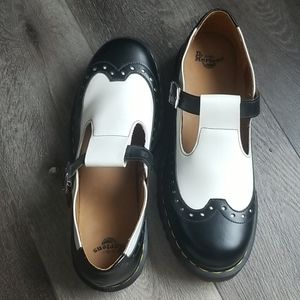 Dr. Marten saddle shoes